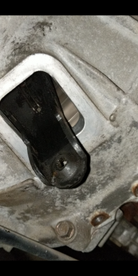 Screenshot_20201124-213706.png (461.89 KiB) Viewed 3777 times Slave cylinder and rubber boot removed